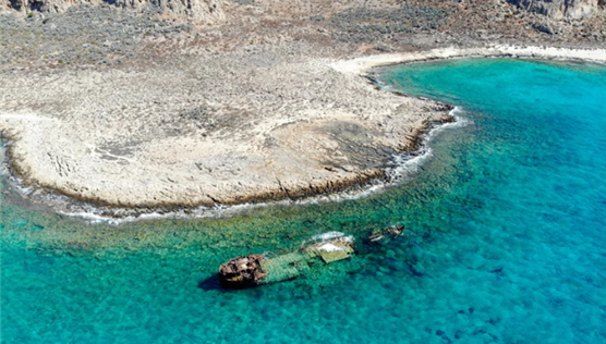 GRAMVOUSA’S SHIPWRECK